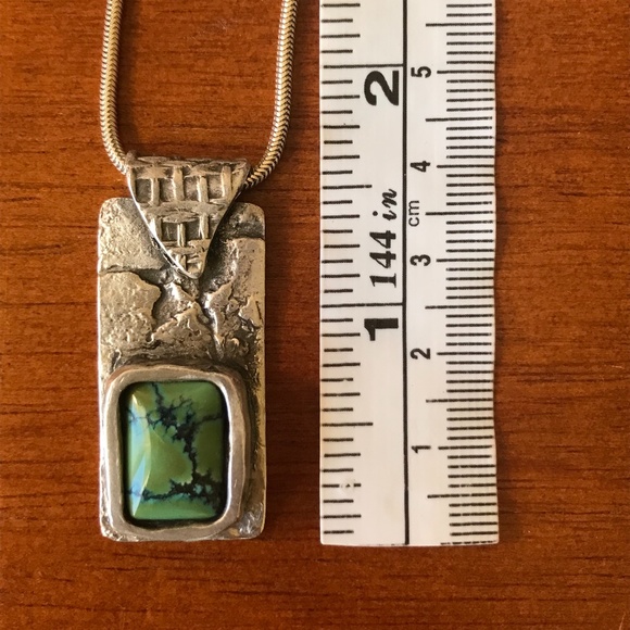 Handmade Sterling Silver Green Turquoise Western-Style Necklace - Picture 6 of 7